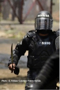 Corinto Resiste 7-202x300