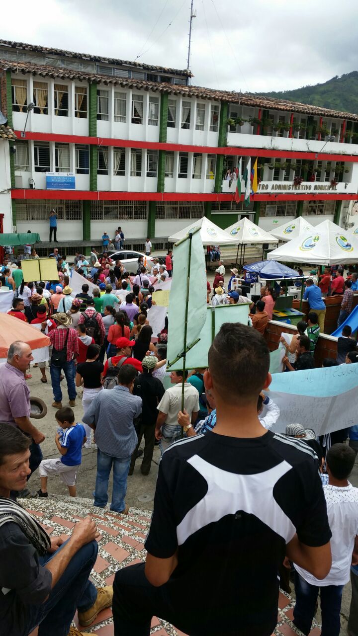 WhatsApp Image 2017 05 13 at 15.23.01