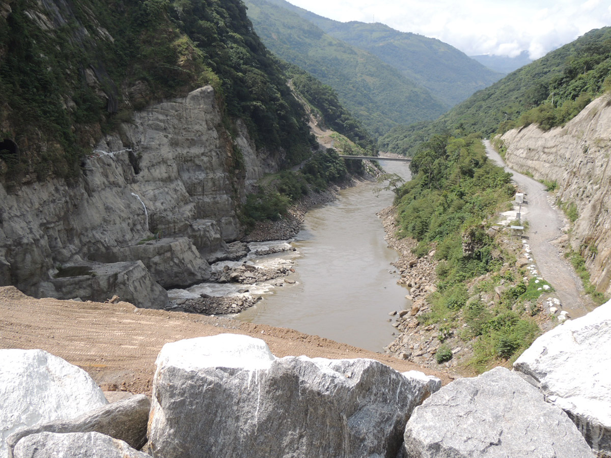 00 HITUANDO DEFICIENTE